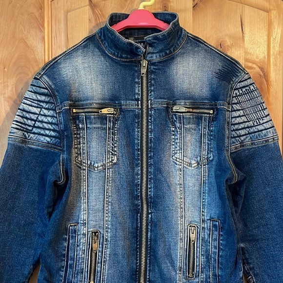 ANGEL COLA Men’s Biker Slim Fit Distressed Washed Blue Denim Jacket $234 EUC M - Picture 4 of 16